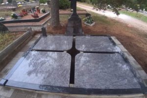 Granito uola darbai kapuose kapų uždengimai paminklai, kapų dizainai